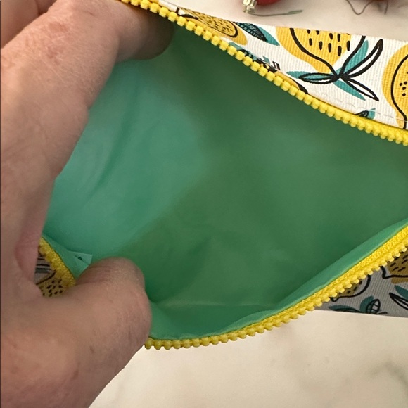 Saks Fifth Avenue Leather Bag & Fun Ipsy Iconic Print Bags • 4 Available • NWOT - Picture 6 of 9